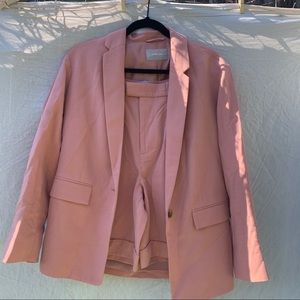 Everlane Two Piece Short Suit Set